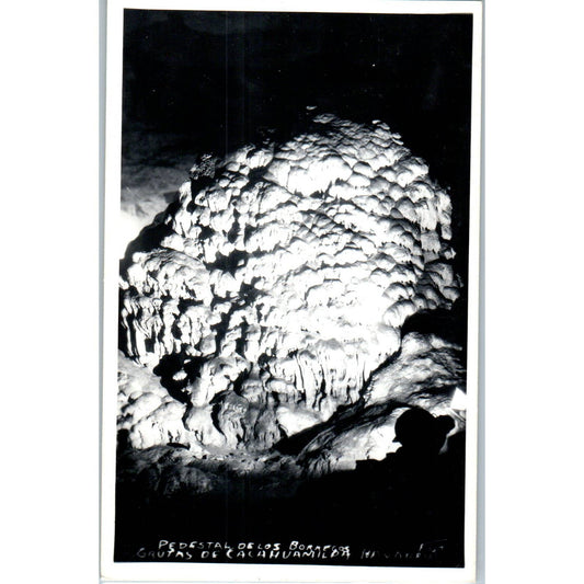 Pedestal De Los Borregos Grutas De Cacahuamilpa - Original RPPC Postcard TJ7-MP