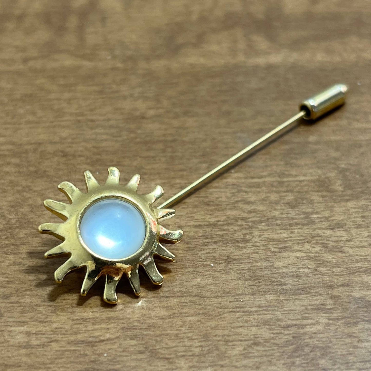 Vintage MCM Atomic Avon Smithsonian Hat Lapel Stick Pin Gold Tone Sun SE1