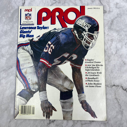 Vintage January 1983 NFL Pro Magazine Lawrence Taylor N.Y. Giants Cover TJ3
