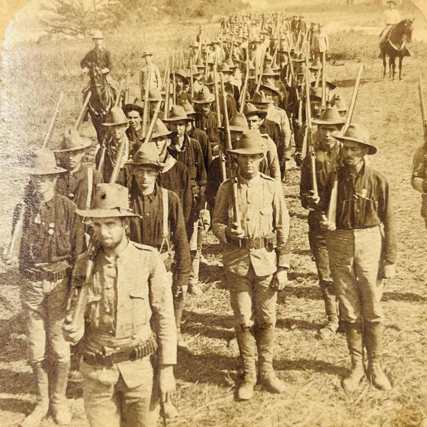 1998 Stereoview Card 160th Indiana Volunteer Regiment Marching Newport News VA