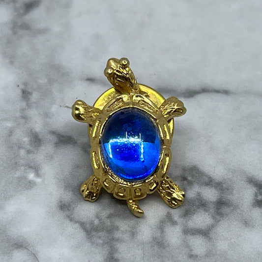 Vintage Gold Tone Turtle Blue Glass Gem Carapace Brooch Pin 1" SE7