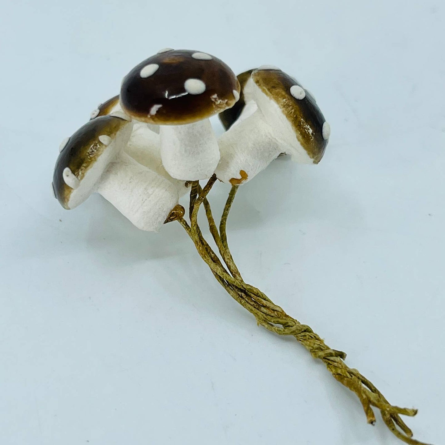 Vintage Retro 1970s Spotted Mushrooms for Crafts and Artificial Bouquets SA5