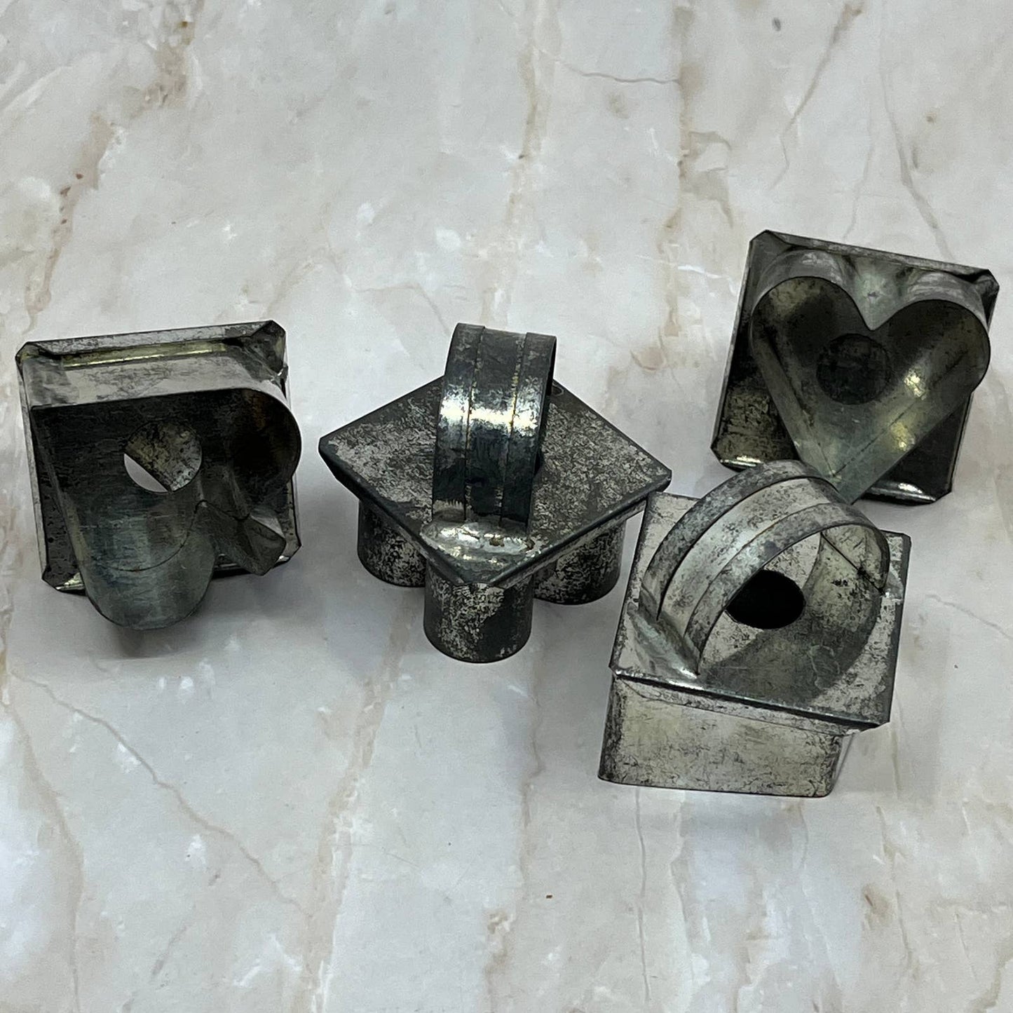 Vintage Tin Metal Cookie Cutter Set of 4 Playing Card Suits 1.75” TJ1