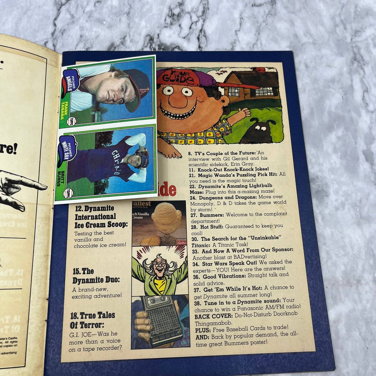 DYNAMITE MAGAZINE BUCK ROGERS WILMA 1981Topps Cards Star Wars Titanic D&D TJ4