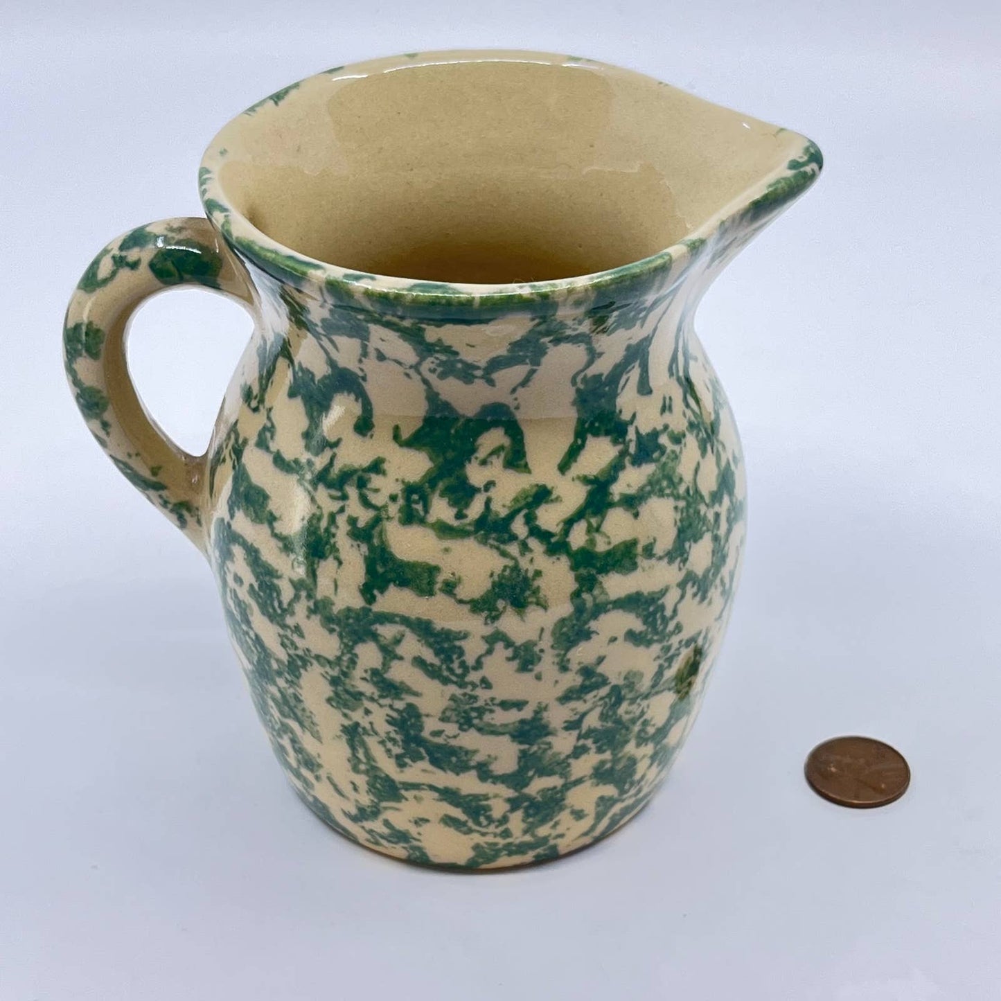 Robinson Ransbottom Green Spongeware Creamer Pitcher RRP Roseville 1 Pt 4.5” TE8