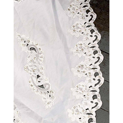 Vintage Forever Yours David’s Bridal Wedding Dress with Long Train