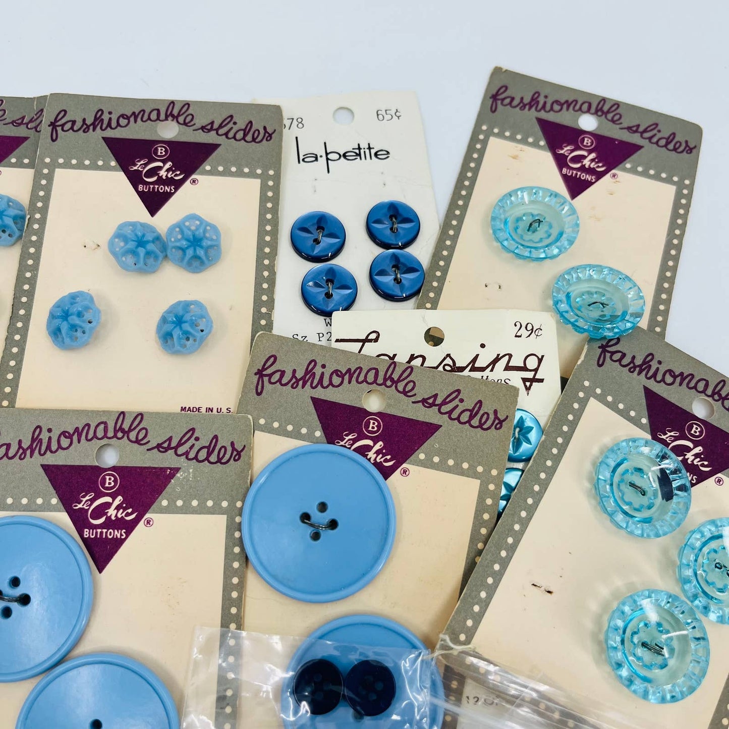 HUGE Lot of Vintage Blue Buttons TA6