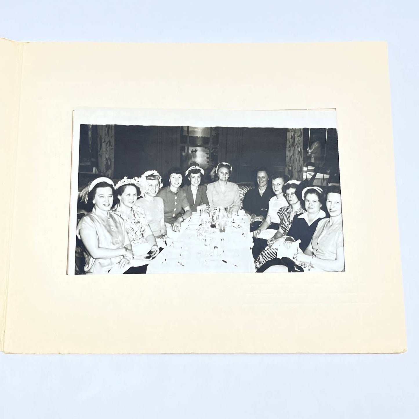 1940s Souvenir Photo The Blackhawk Restaurant Randolph at Wabash Chicago AC1-2