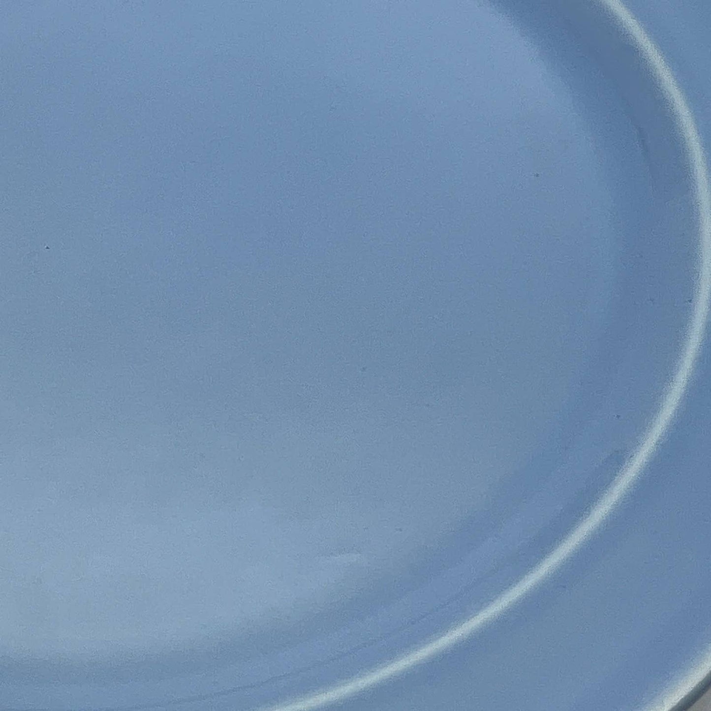 Vintage Lu-Ray Pastels Blue 9 1/4" Dinner Plate T.S.&T. TI3-2