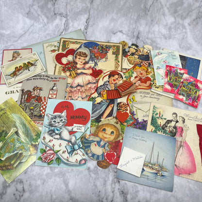 Huge Lot of Vintage Greeting Cards Christmas Easter Birthday and More TJ8