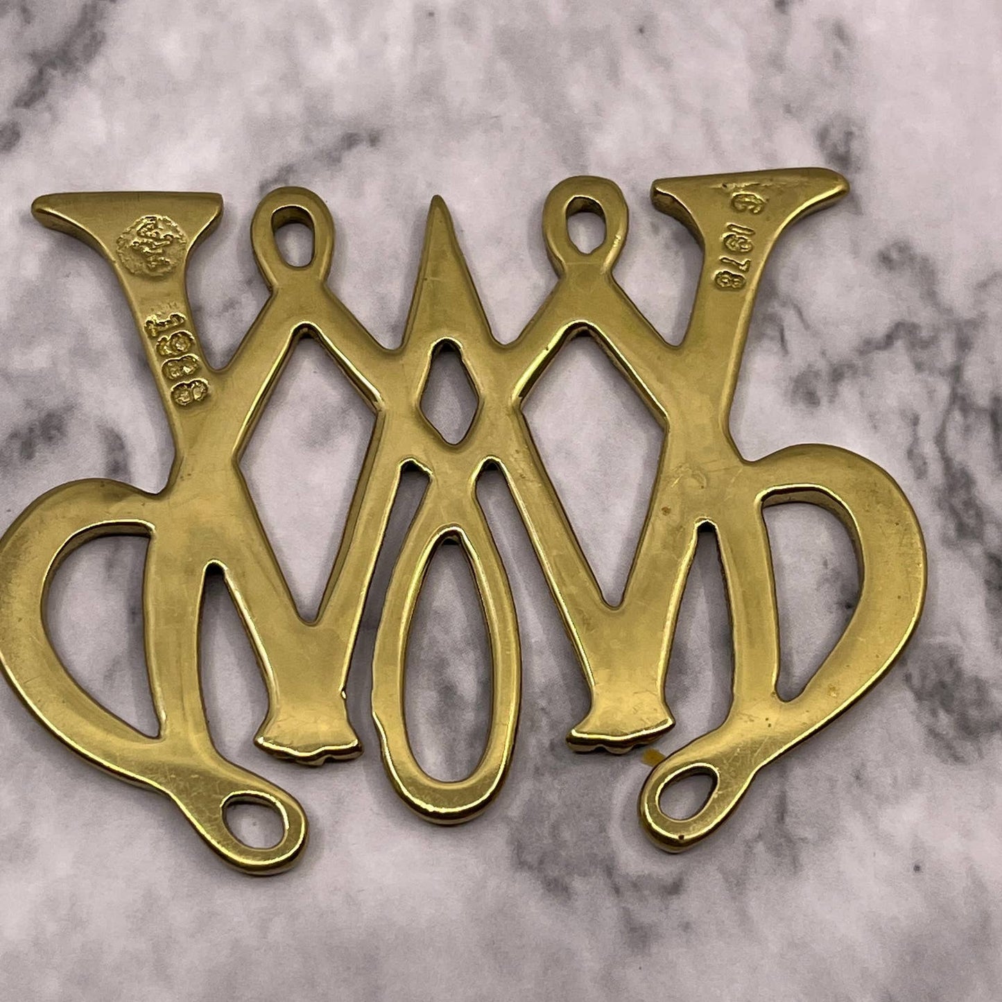 Vintage Brass William and Mary Cypher Trivet Medallion 3" SA2