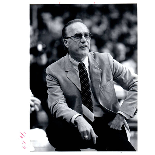 1982 Press Photo Basketball NBA Indiana Pacers Coach Jack McKinney 8x10" AD3
