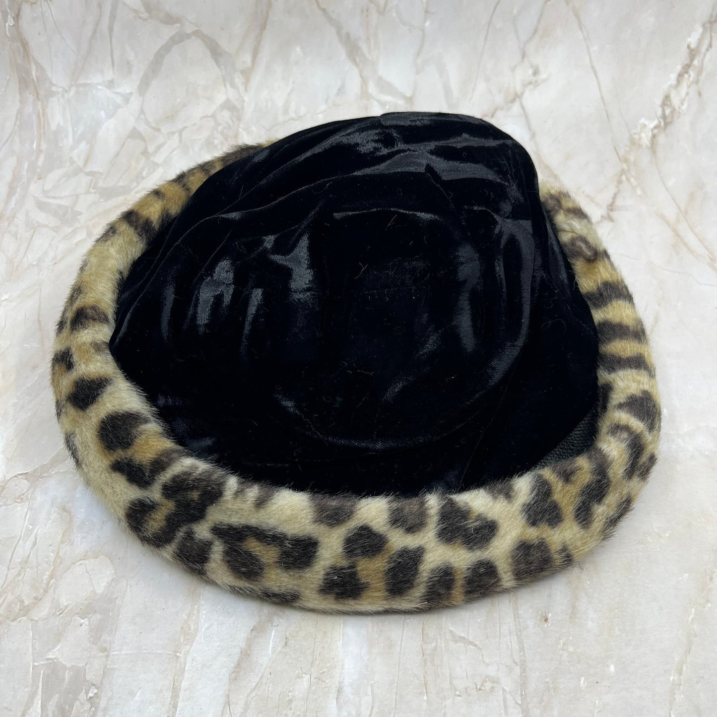 Vintage Black Velvet & Leopard Print Ladies Hat HB1