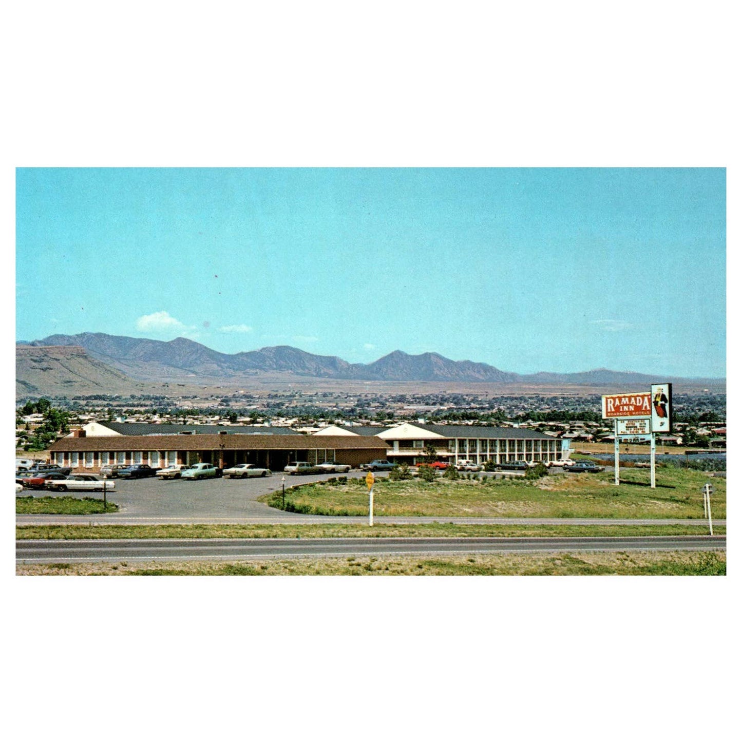 Vintage Postcard - Ramada Inn Roadside Hotel Denver Foothills AD9