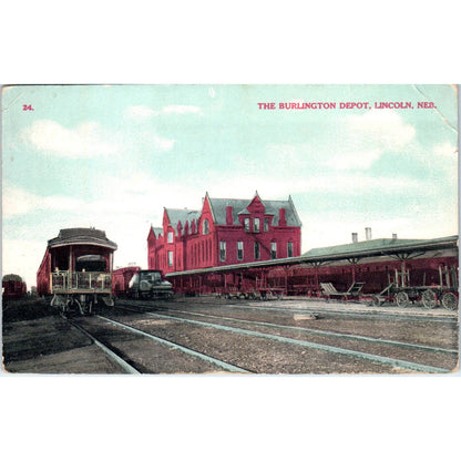 The Burlington Depot Lincoln Nebraska - Original Postcard TJ9-P1
