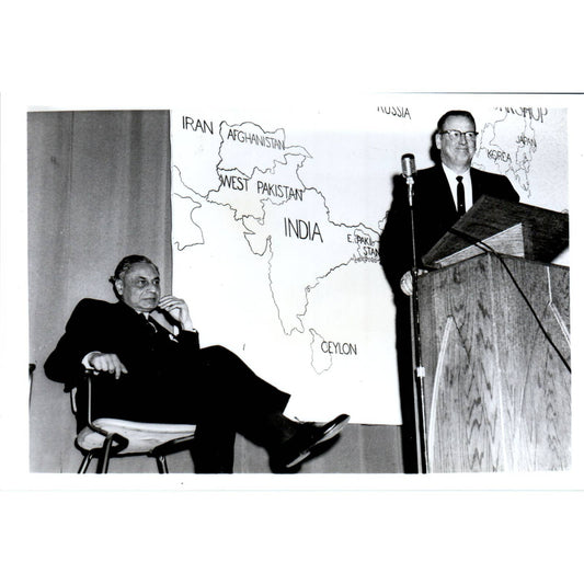 India Ambassador Nehru Introduced by Pres. Ward 1963 Original Photo 5x7 TK1-P4