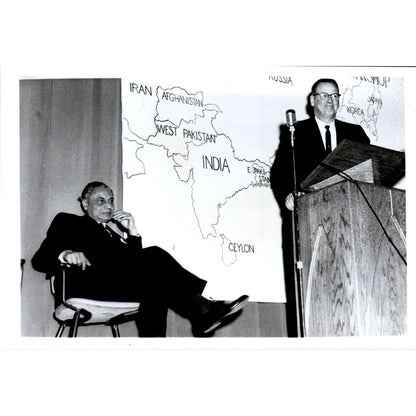 India Ambassador Nehru Introduced by Pres. Ward 1963 Original Photo 5x7 B10