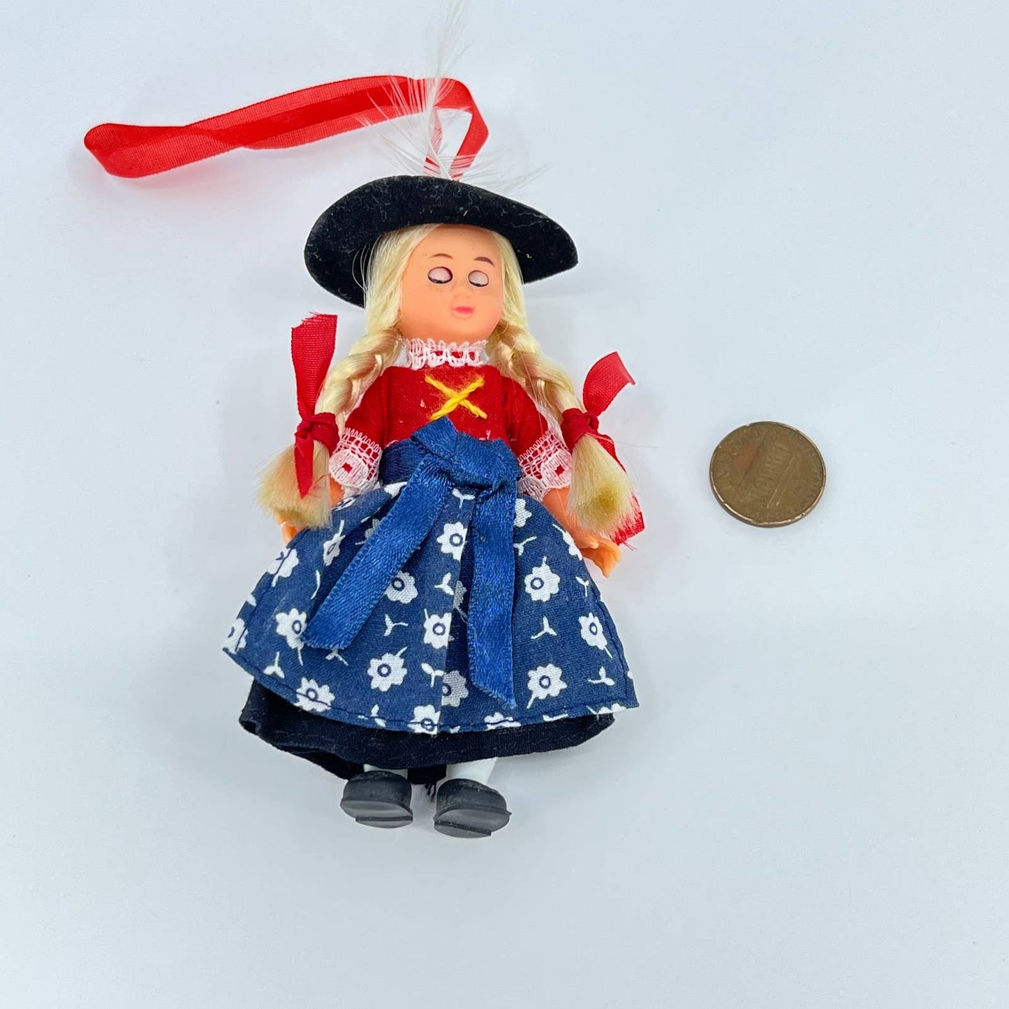 Vintage Blinking Eye Dutch Girl Doll Christmas Tree Ornament SC9