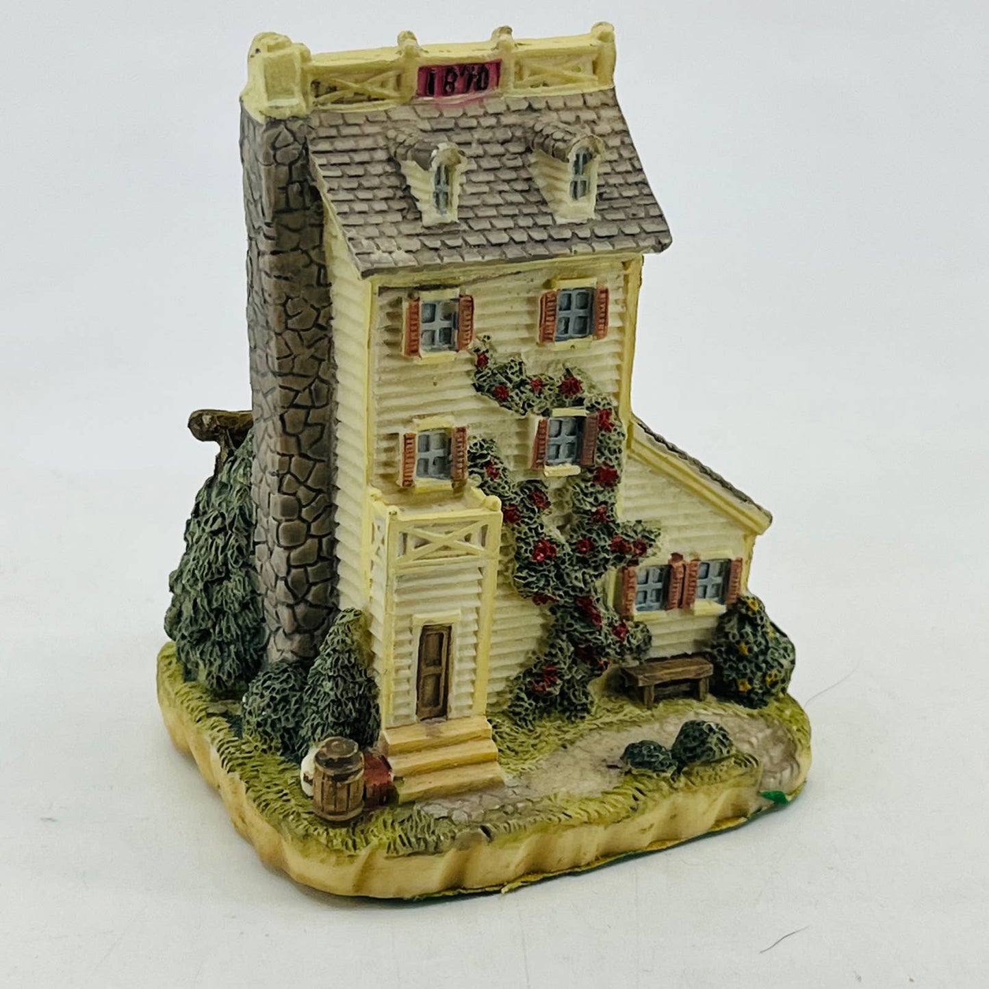 LIBERTY FALLS The Gold Nugget Tavern Miniature Village 1993 #AH28 TD4