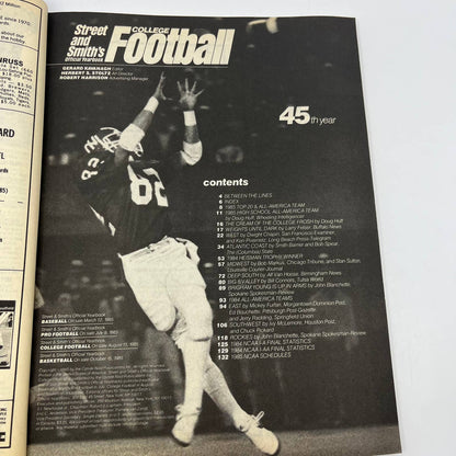 1985 Street & Smith’s College Football Yearbook Magazine Keith Byars Ohio TH3