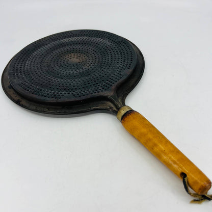 1920s Stove Top Heat Diffuser Round Metal Flame Fanner Wood Handle 14” TC6
