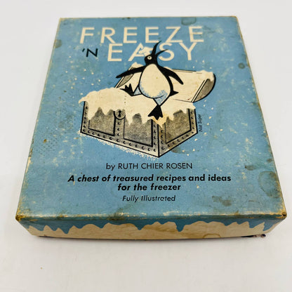 1960 Freeze 'n Easy: A Chest of Treasures Recipes and Ideas for the Freezer SA7