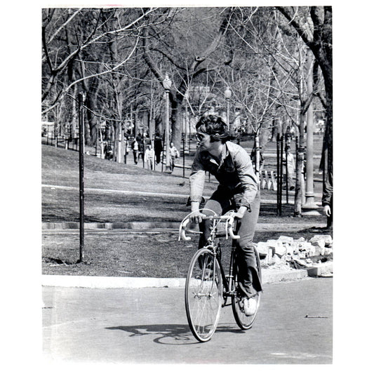 1976 Press Photo Cycling Man Riding Vintage Bike in the Park 8x10" AD3