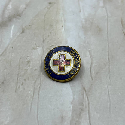 Vintage Red Cross First Aid Instructor Enamel Brass Pinback Button TI7-S1