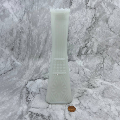 Vintage Jeanette White Wedding Milk Glass Vase 8 3/4” X 2 3/4” TE4