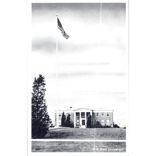 Headquarter Building Fort Dix NJ Original Postcard TK1-P18