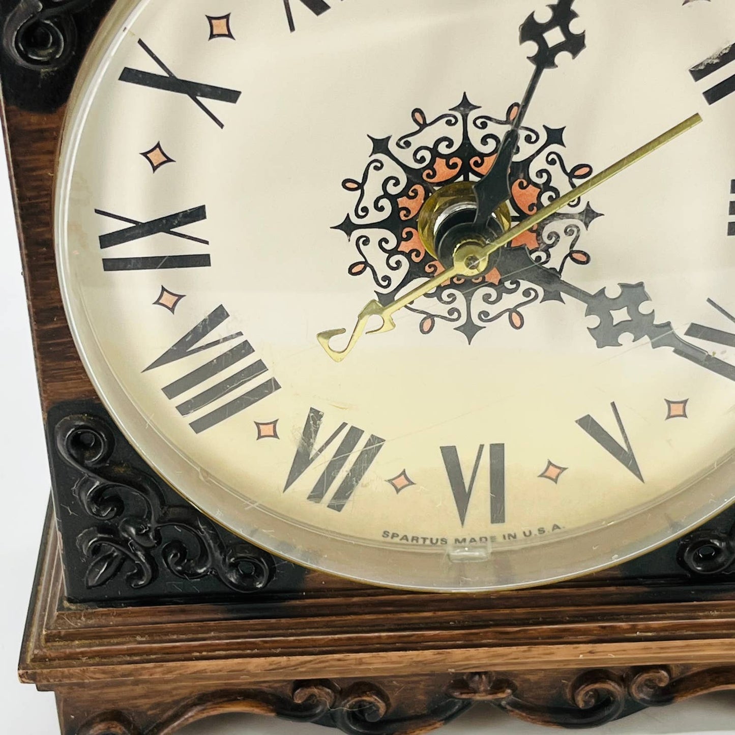 Vintage Spartus Resin Wall Clock Coffee Grinder Design WORKS 8 x 5.5” TC5