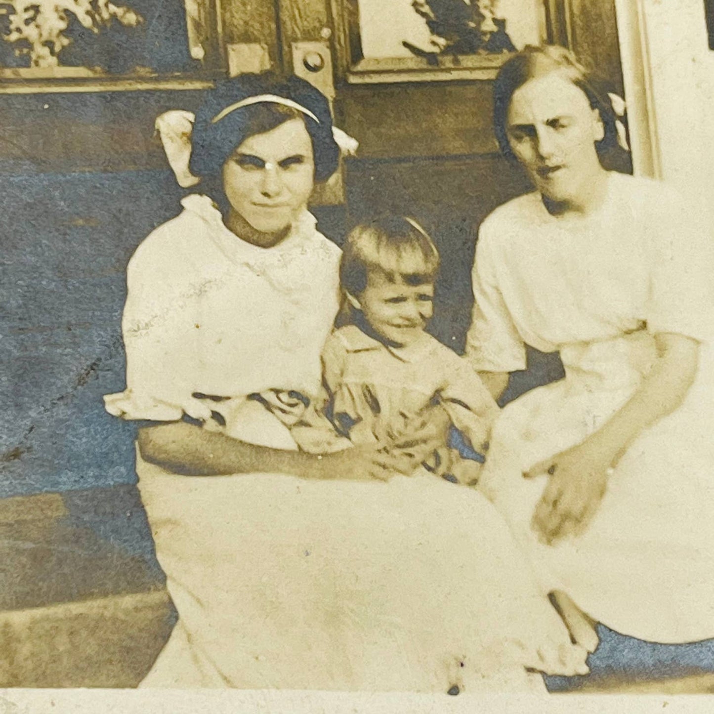 Early 1900s RPPC Two Young Ladies And Toddler on Porch PA9