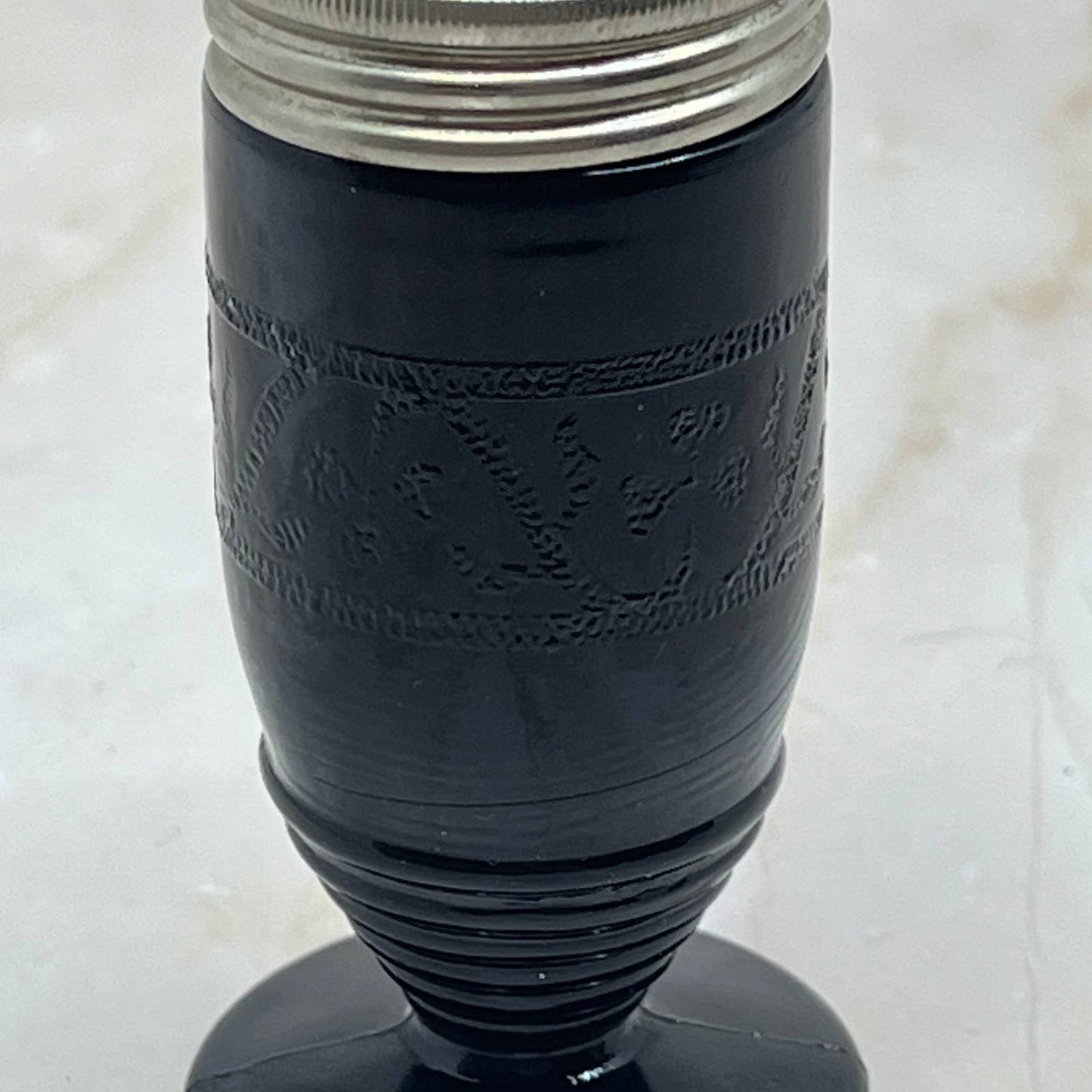 Hazel Atlas Black Onyx Ovide Depression Glass Salt & Pepper Shaker 1930s TC5-S1
