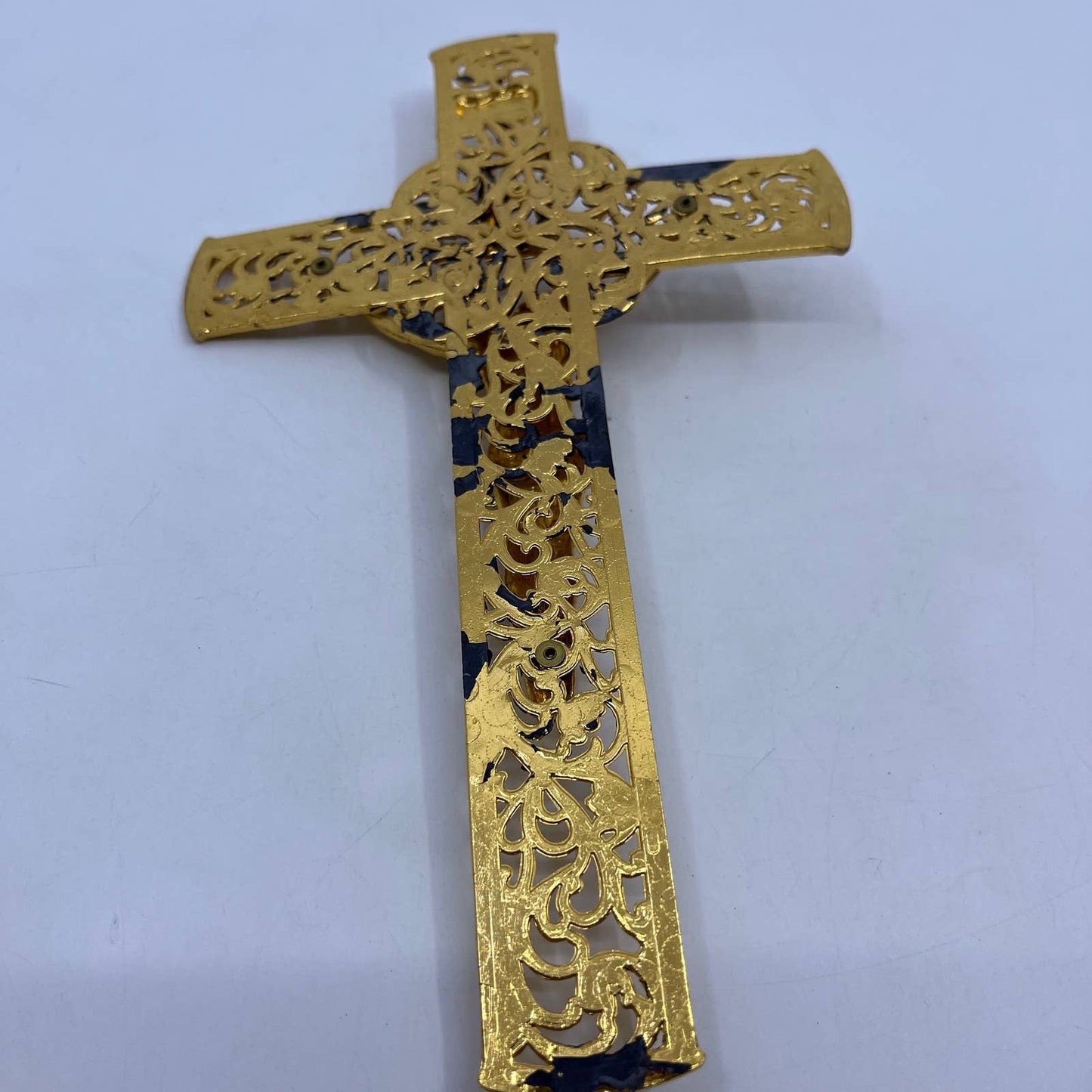 Vintage Filigree Cross Wall Hanging Crucifix Jesus INRI Gold Tone 9 x 5 1/4" TH6