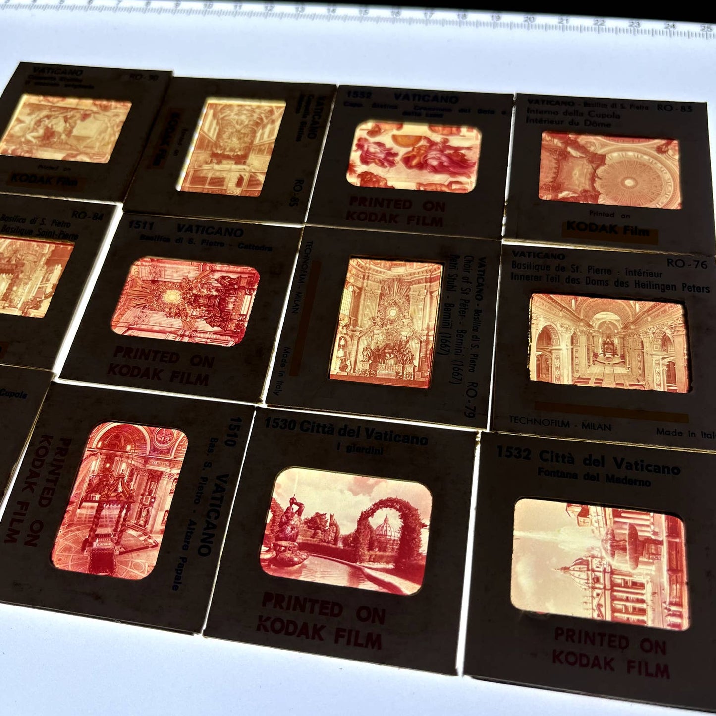 1960s Vaticano Vatican Italy Set of 24 2x2 Slides TK2-S3-11