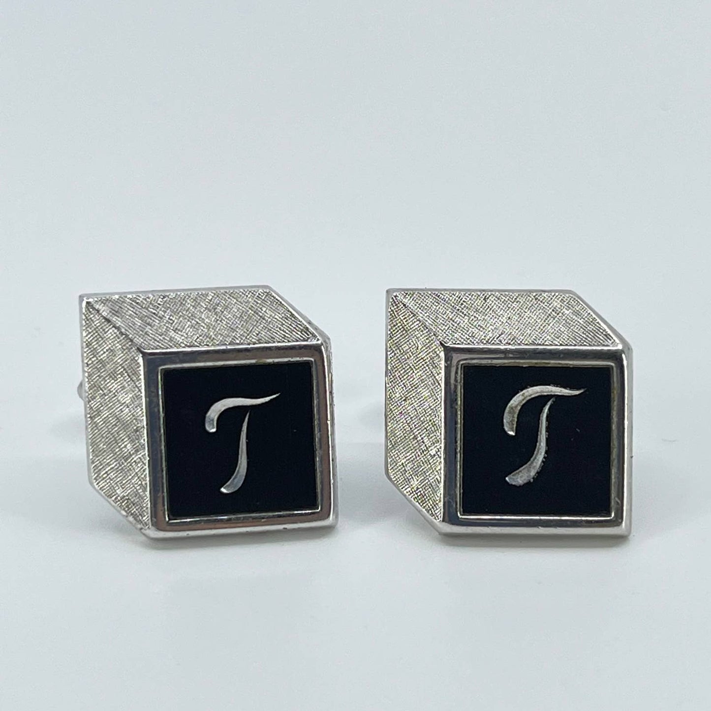 Vintage Silver Tone Swank Monogrammed “T” Cufflinks Cuff Links SD2