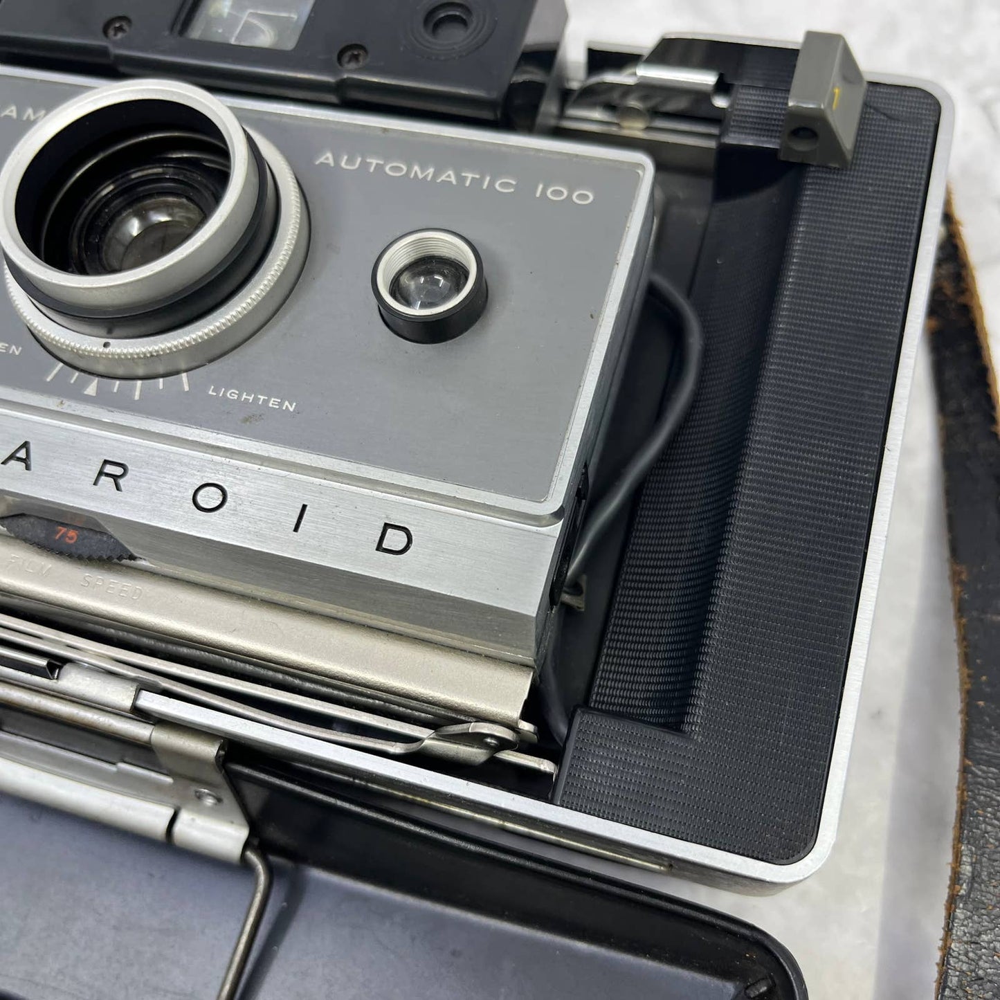 1960s POLAROID Automatic 100 Land Camera with Leather Strap TB4