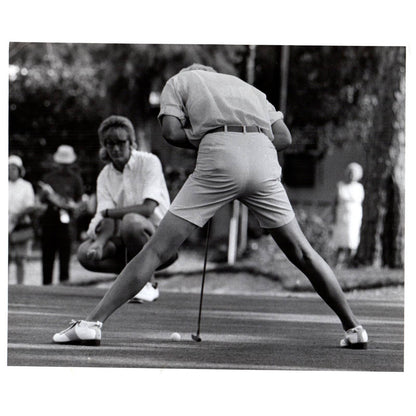 1966 Original Press Photo Ladies' PGA Golf Ruth Jessen Putting ~8x10 AD1