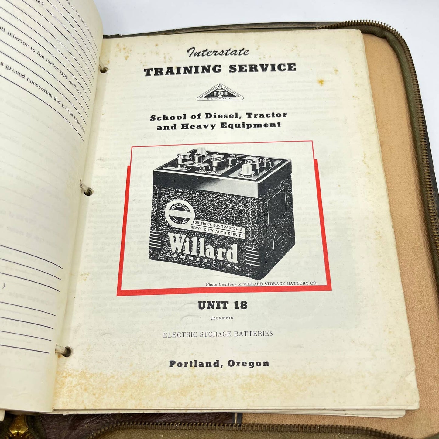 1945 Interstate Training Service Diesel Tractor & Heavy Equipment Manual Lot BA3