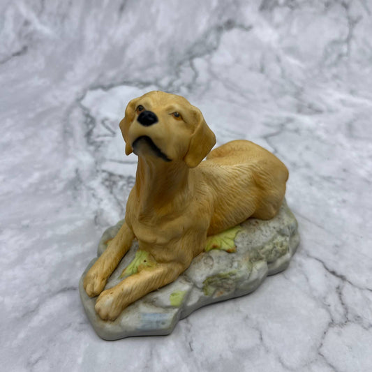 Vintage Hand Painted Ceramic Golden Retriever Dog Figurine 5.5x4" TA1