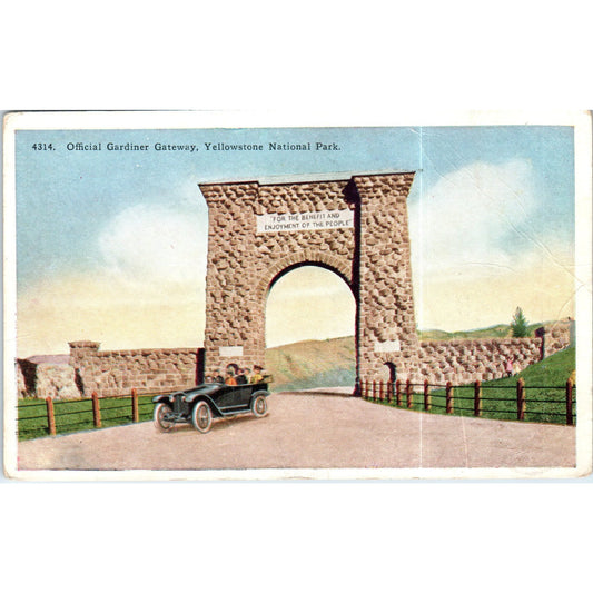 Official Gardiner Gateway Yellowstone Park Original Postcard P2-5