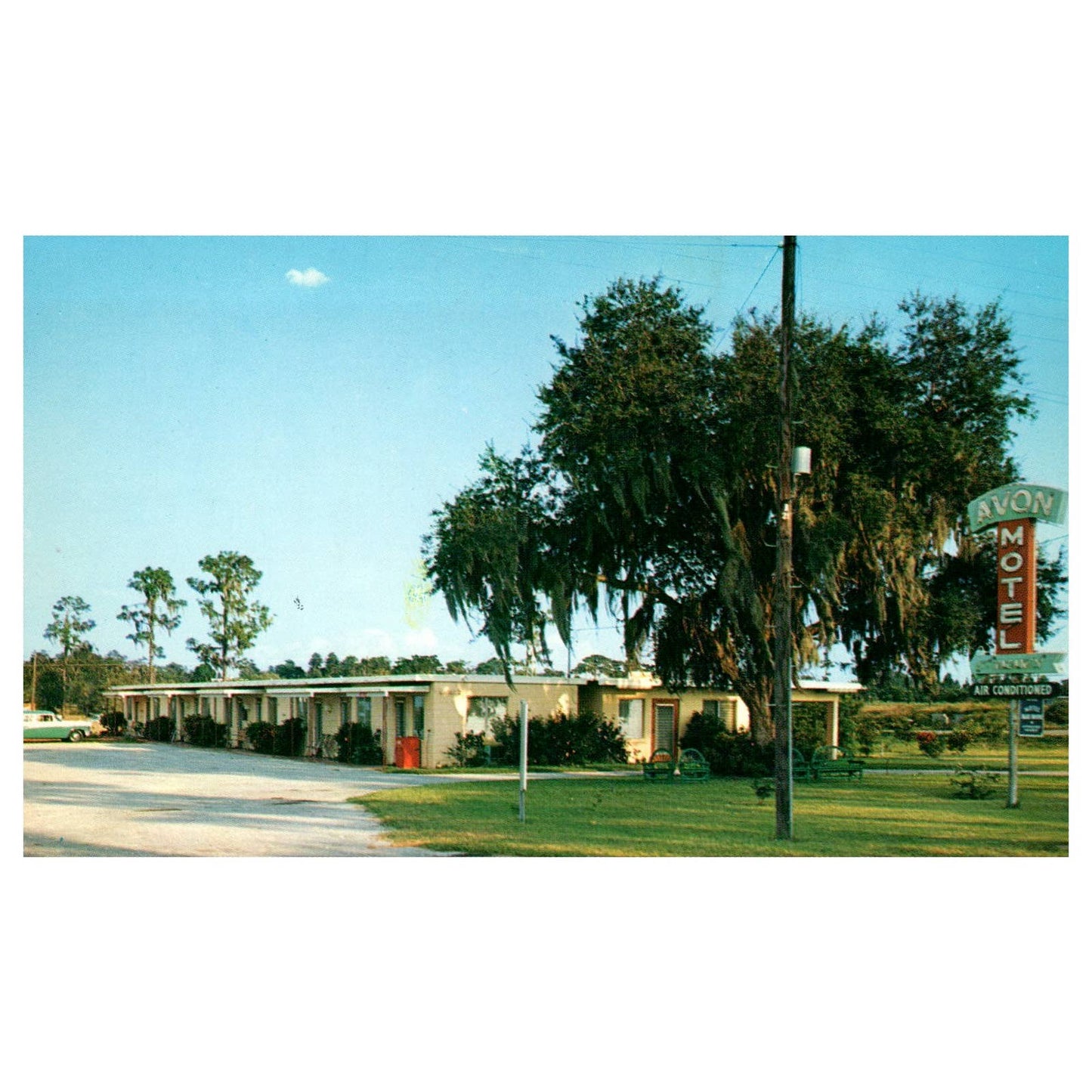 Vintage Postcard - Avon Motel Avon Park Perry Florida AD9