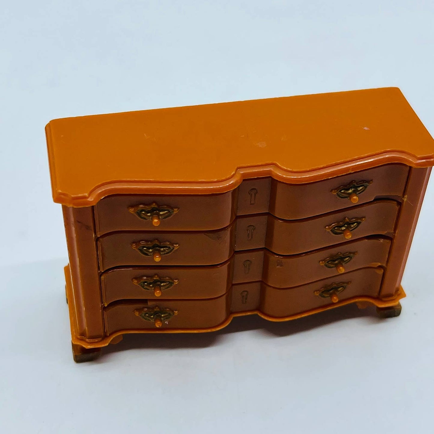 VINTAGE MARX Dollhouse 1965 LITTLE HOSTESS French Provincial Dresser opens TD2