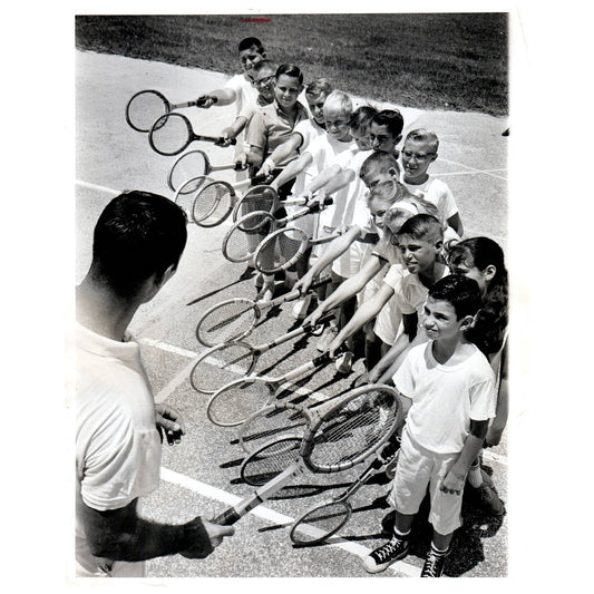 1963 Press Photo Tennis Coach Dick Artmeier Teaching Students Miami 8x10" AD3