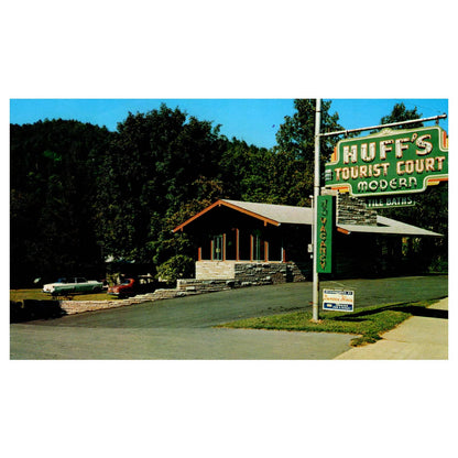 Vintage Postcard - Huff's Tourist Court Gatlinburg Tennessee TJ7-1