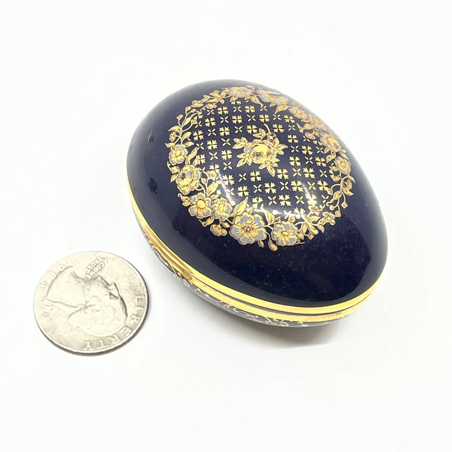 Vintage Limoges Castel Porcelain Egg Trinket Box - 22K Gold - France  SD7