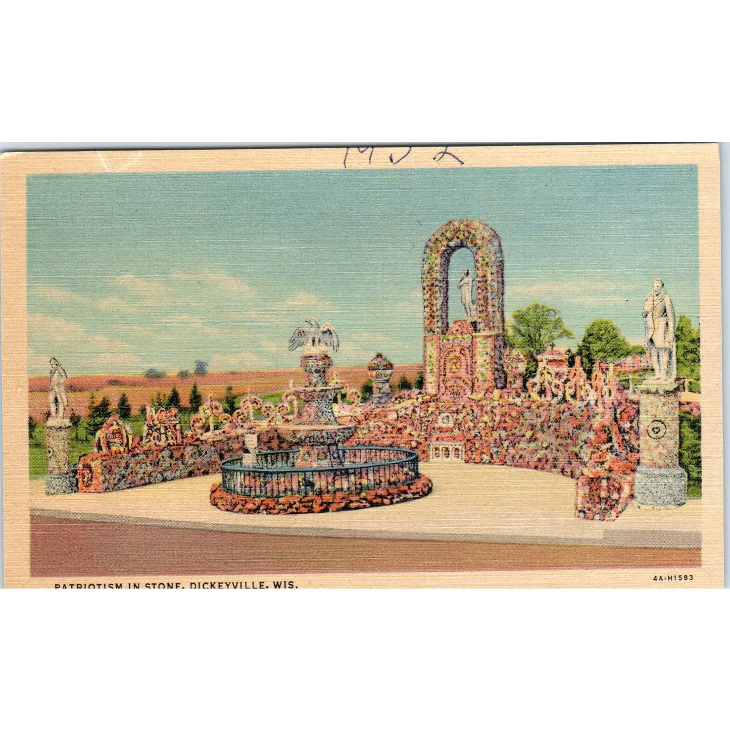 Patriotism in Stone Dickeyville Wisconsin Original Postcard TJ9-P3