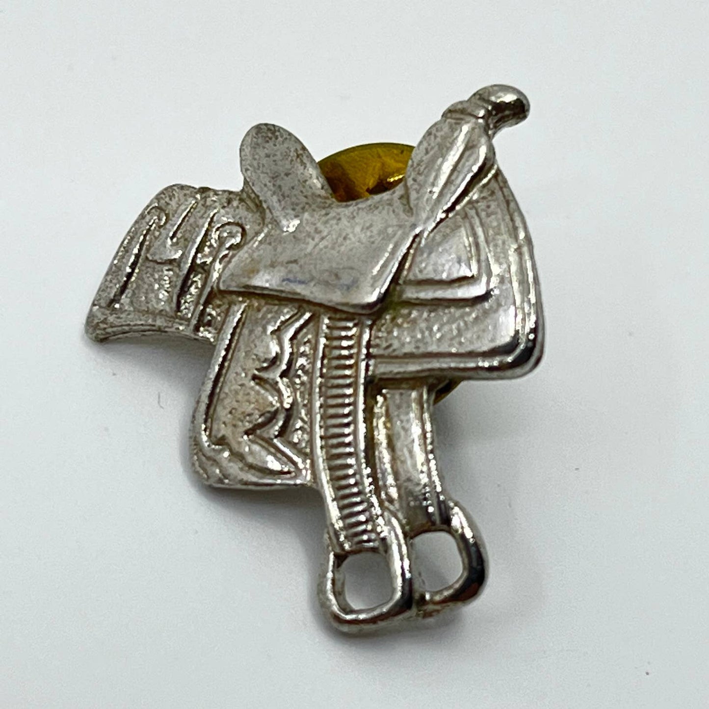 Vintage Western Cowboy Horse Saddle Pin Button SC3