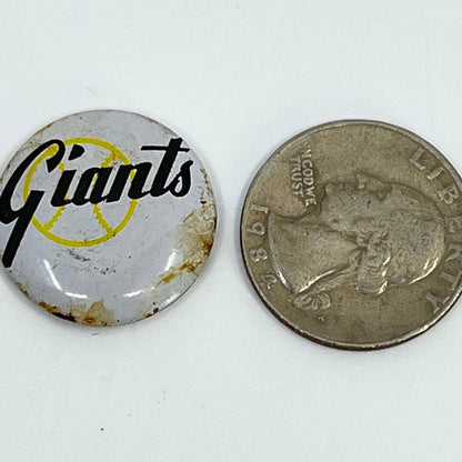 1960s San Francisco Giants Baseball Pinback Button SC8