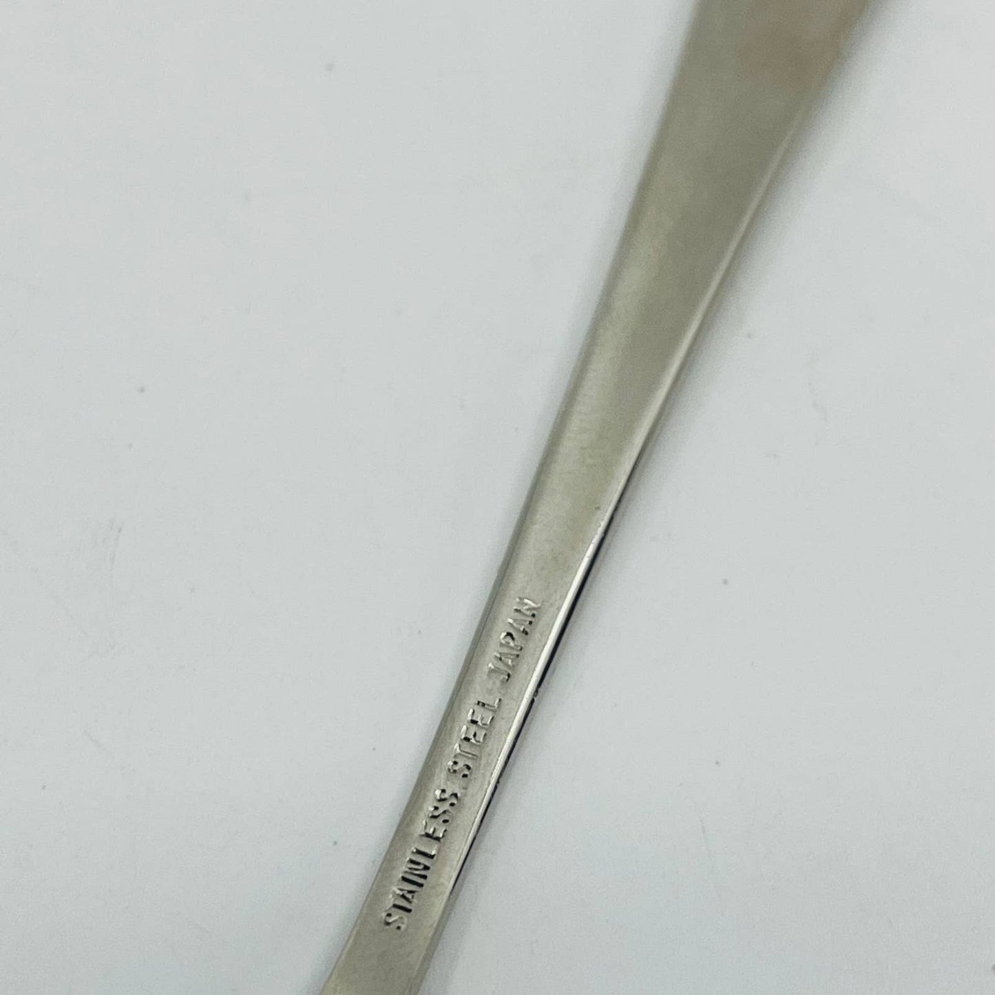 Vintage Avon Stainless Steel Enamel Berry Print Spoon Japan 5” SA4